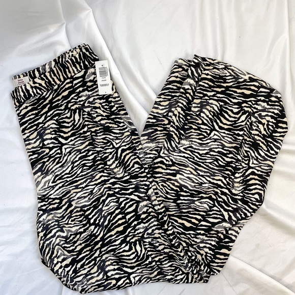 Aritzia Little Moon Julep Pant - Picture 3 of 5